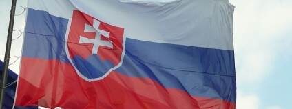 Slovenská vlajka u NR v Bratislavě Foto: Jan Geier Wikipedia Commons