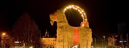 Tradiční vánoční koza ve švédském Gävle Foto: Broken Haiku Flickr