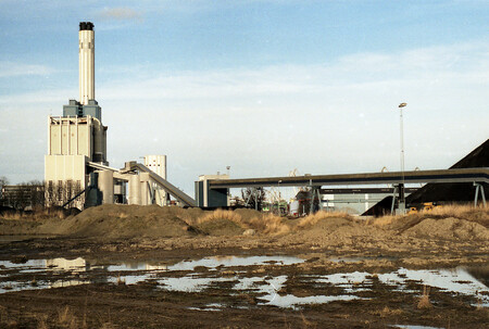 Teplárna a elektrárna ve švédském městě Västeraas (na snímku) se rozhodla do roku 2020 přeměnit ze zařízení spalujícího ropu a uhlí na zařízení bez fosilních paliv.