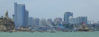 Jak měřit blahobyt? Třeba ekologickou stopou. Ilustrační foto čínského města Si-mien: Sauber / Wikimedia Commons