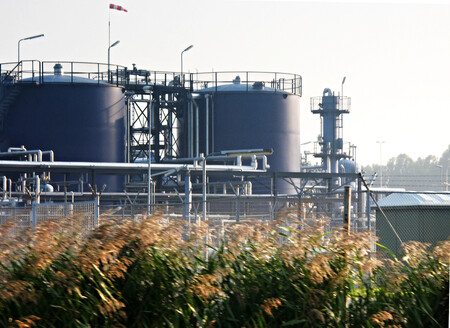 Používáním odpadu k výrobě biopaliv se můžeme kromě jiného vyhnout negativním dopadům spojeným s používáním současných sporných biopaliv vyráběných přímo ze zemědělských plodin