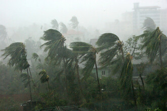Barmu v roce 2008 postihl cyklon Nargis, nejničivější tropická cyklóna v oblasti Bengálského zálivu od roku 1991.