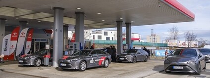 Otevření vodíkové čerpací stanice na Barrandově Foto: Toyota