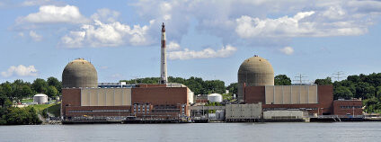 Jaderná elektrárna Indian Point v USA Foto: Tony Fischer/Flickr.com