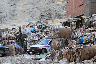 Zabbálínové jsou považováni za nejvýkonnější třídiče odpadu na světě. Poptávka po recyklovaném materiálu roste celosvětově a noví podnikatelé v této branži budují své podniky právě zde