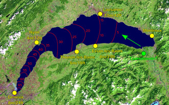 Odhadovaný průběh tsunami na Ženevském jezeře v roce 563. Zelený bod je místo možného sesuvu, červeně je čas v minutách, žlutě jsou označeny místa podél jezera a odhadovaná výška vlny (klikněte na obrázek pro zvětšení)