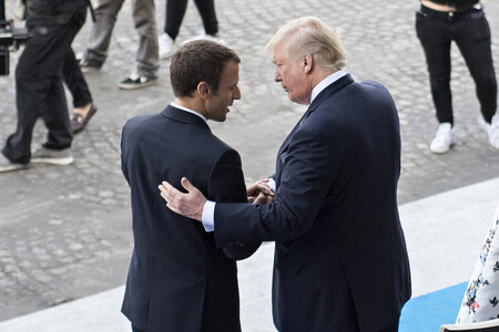 V rozhovoru s bristkou televizí ITV americký prezident Donald Trump poznamenal, že si oblíbil zarytého zastánce dohody, francouzského prezidenta Emmanuela Macrona.