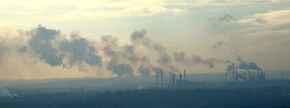 Ostrava zahalená ve smogu Foto: Petr Dadák Flickr