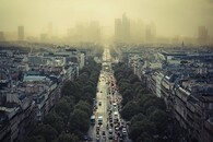 Paříž ve smogu