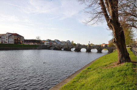 Jihočeský Písek by mohl být prvním městem se spalovnou čistírenských kalů. Jihočeský Písek by mohl být prvním městem se spalovnou čistírenských kalů.