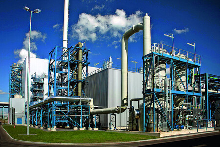 Společnost Vattenfall začala v roce 2006 budovat bezemisní tepelnou elektrárnu na lignit. Měl to být první funkční systém Carbon Capture and Storage v Evropě. V roce 2014 ale Vattenfall projekt CCS z finančních důvodů zastavil.