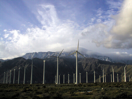 Větrná farma v okolí San Jacinto Peak v jižní Kalifornii