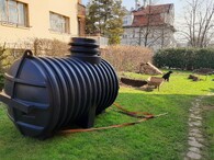 nádrž na dešťovou vodu