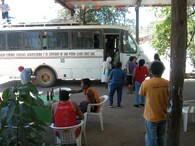 Autobusová zastávka.