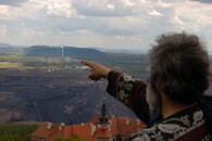 Pohled z Jezeří do Mostecké pánve