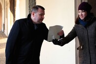 Předávání výzvy Zachranmě stromy