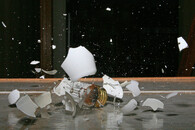 Rozbíjející se žárovka