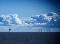 Větrná farma na moři