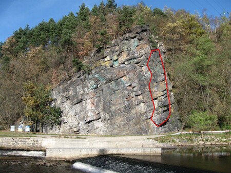 V Českém Krumlově pokračují záchranné práce na Barevné skále. Práce potrvají asi 14 dní.