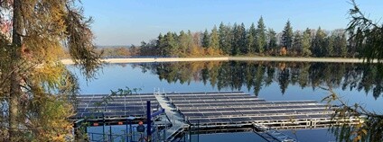 Plovoucí FVE Štěchovice. Foto: ČEZ