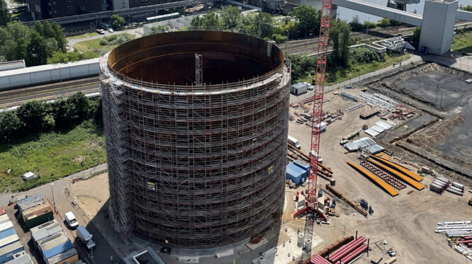 Výstavba tepelného úložiště, které v Berlíně provozuje společnost Vattenfall.