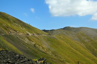 Sedlo Abano ve výšce 2938 m nad mořem je hlavním přístupovým bodem pro většinu Tušů i návštěvníků Tušska.