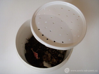 Plzeňané si mohou odnášet lógr a využít ho na zahradě.