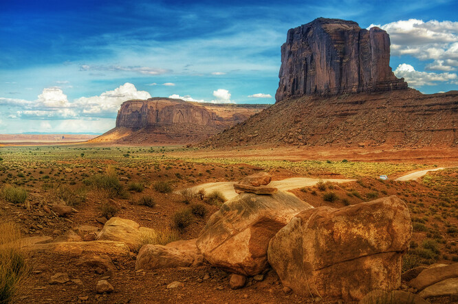 Kriticky omezený přístup lidí k pitné vodě si obvykle spojujeme spíš s rozvojovými zeměmi. Nicméně narazit na něj můžeme i v rezervaci navažských indiánů, kde je - na rozdíl od zbytku území USA - 67x pravděpodobnější, že si tu vodu z kohoutku jen tak nenatočíte.