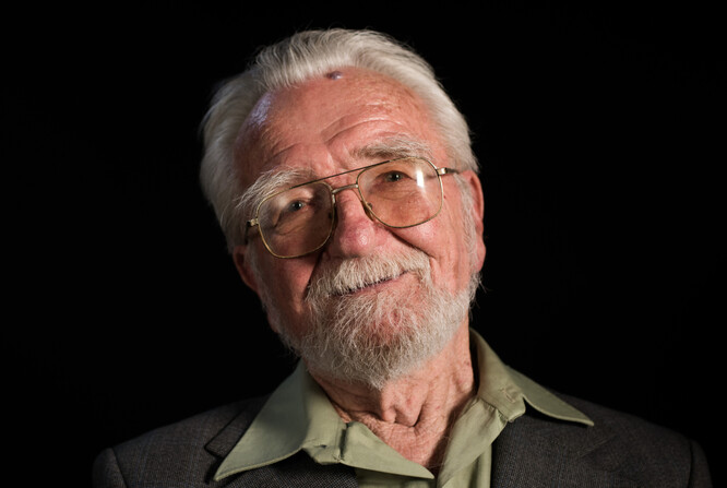 Zakladatel první ekologické organizace v ČR TIS a iniciátor záchrany Huculského koně PhDr. Otakar Leiský, kterému většina lidí neřekla jinak než Ralf.