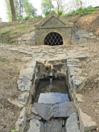 ově upravená Krellova studánka.