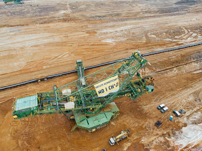 PGE je podle Greenpeace největším producentem skleníkových plynů v Polsku a třetím největším v EU.