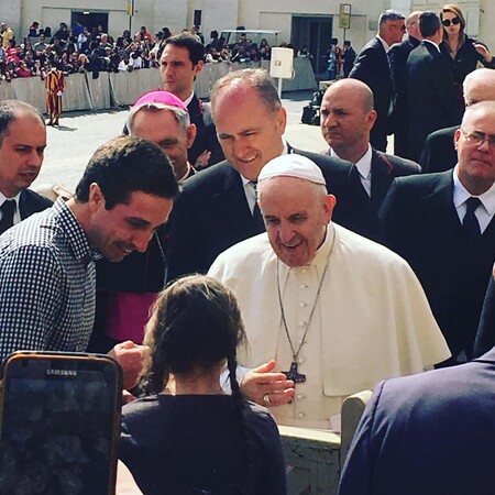 Podle agentury AP měla Thunbergová na audienci čestné místo společně se svým otcem Svantem Thunbergem. Na závěr k ní papež přišel, podal jí ruku a krátce s ní pohovořil.