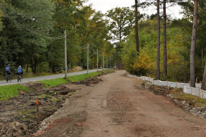 Cyklostezka – stav 9. října 2025, tj. v den nabytí právní moci výjimky.