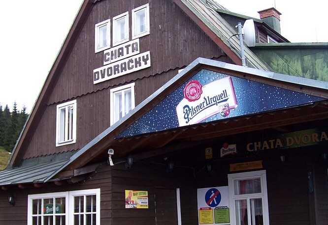 Původní bouda Dvoračky.