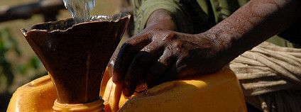 Ruční pumpa na vodu Foto: waterdotorg / Flickr.com