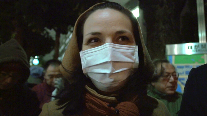 Film ukazuje občanský aktivismus takový, jakým je, plný odhodlání a ideálů vykoupeným ale nekonečným papírováním po nocích a nedostatkem času i pro ty nejbližší.