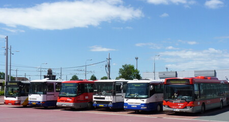 Inteligentní dopravní systémy umožní lepší využívání dopravních sítí a omezí zbytečné a drahé souběhy městské a linkové dopravy.