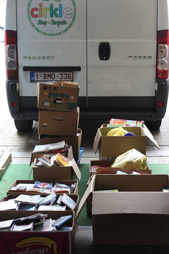 a odvezou nepotřebné věci.