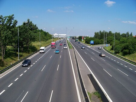 O přerušení územního řízení na dlouho chystanou stavbu úseku dálnice D1 z Přerova do Říkovic požádala v pondělí stavební úřad v Olomouci organizace Děti Země. / Ilustrační foto