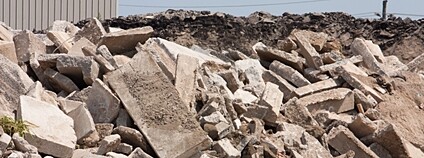 Rozdrcený beton Foto: Depositphotos