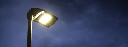 Pouliční osvětlení Foto: Depositphotos