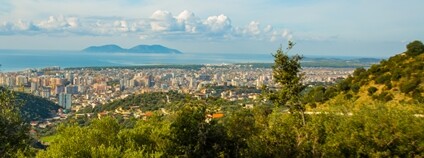 Město Vlora v Albánii Foto: Depositphotos