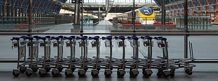 Vlak Eurostar na nádraží St. Pancras v Londýně Foto: Depositphotos