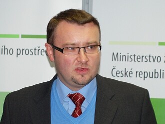 „Do začátku týdne jsem neměl potřebu zjišťovat, jaké filmy jsou přihlášeny na festival, ani kdo jsou porotci,“ řekl dnes Drobil