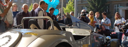 V Dejvicích se dnes můžete podívat se do budoucnosti.