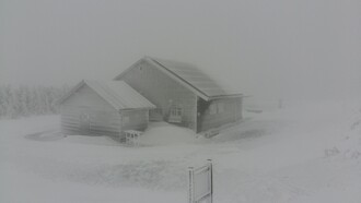 Foto z nedávných mrazivých dnů – i v té době elektrárna vyráběla, samozřejmě mnohem méně než obvykle.