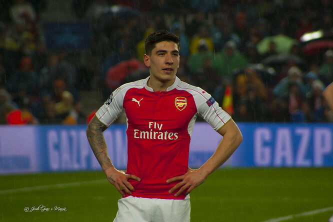 Héctor Bellerín přispěje za každou výhru Arsenalu na výsadbu stromů