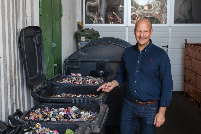 Škváru očištěnou o kovové a nekovové materiály bude možné použít při stavbě silnic, což od začátku roku umožňuje zákon.