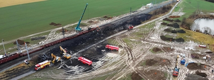 Likvidace následků požáru cisteren s benzenem v Hustopečích nad Bečvou Foto: HZS Olomouckého kraje