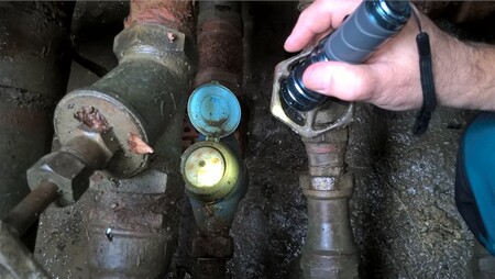 Firma Sepetná provozující hotel a penzion v obci Ostravice v Beskydech dostala pokutu 240.000 korun za nelegální odběr vody.